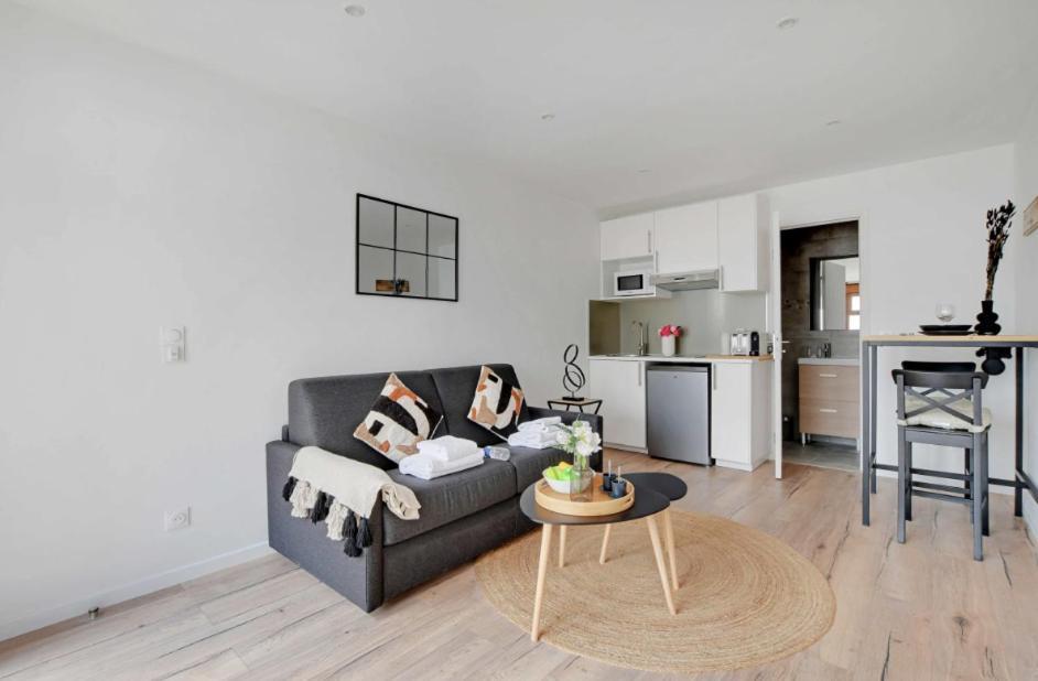 Residence A Proximite De Paris Ле-Кримлен-Бисетр Экстерьер фото