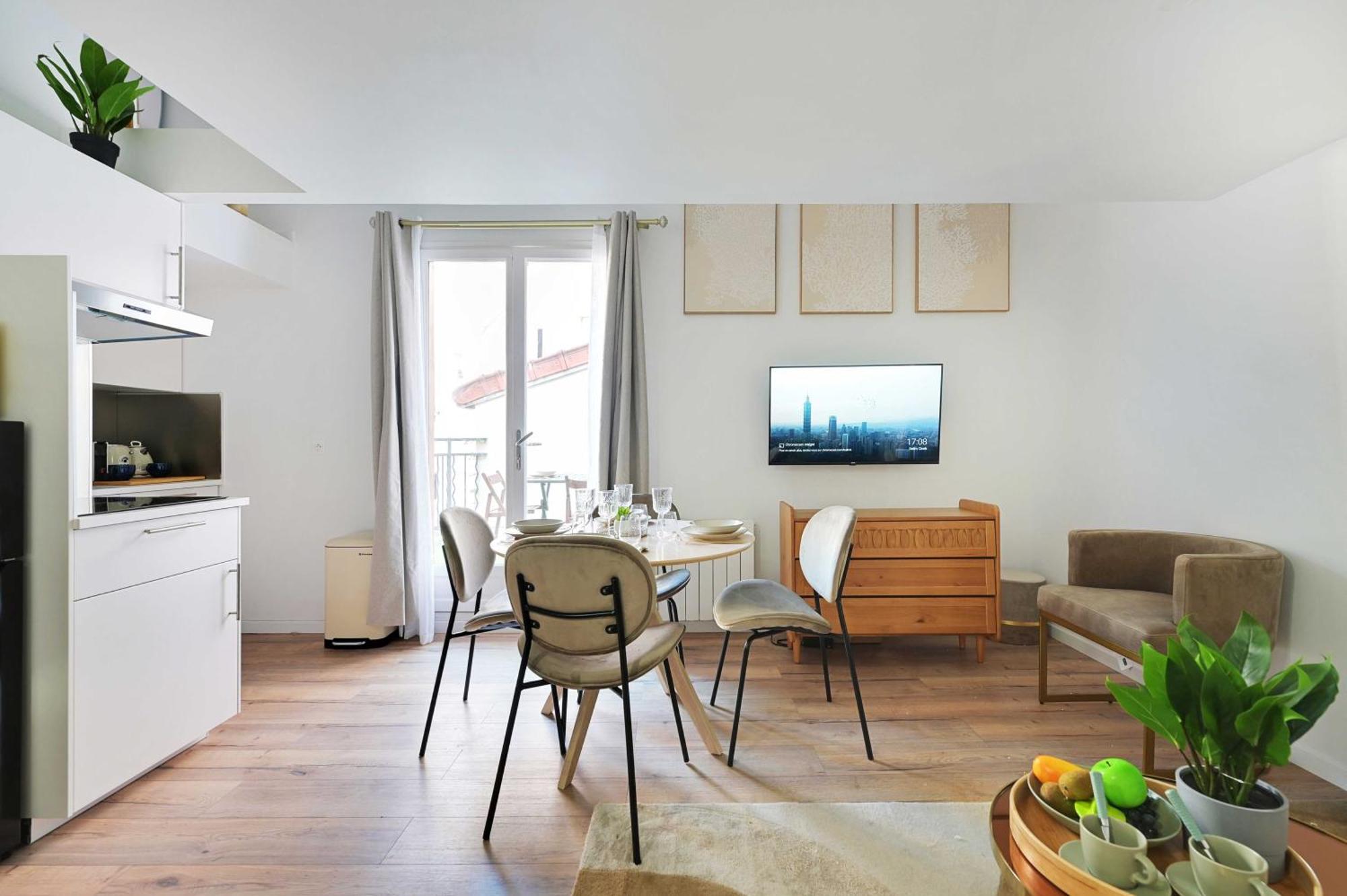 Residence A Proximite De Paris Ле-Кримлен-Бисетр Экстерьер фото