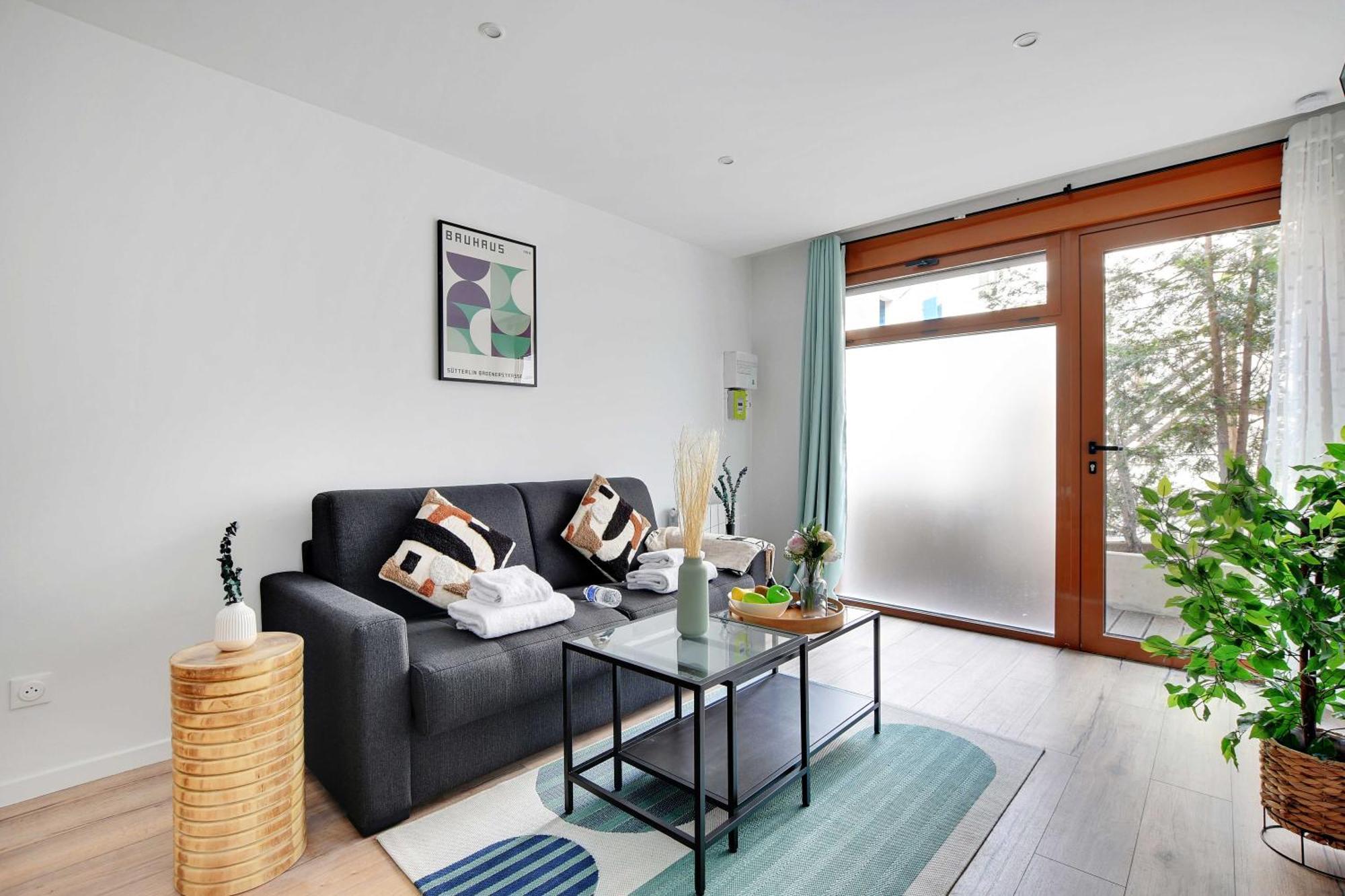Residence A Proximite De Paris Ле-Кримлен-Бисетр Экстерьер фото