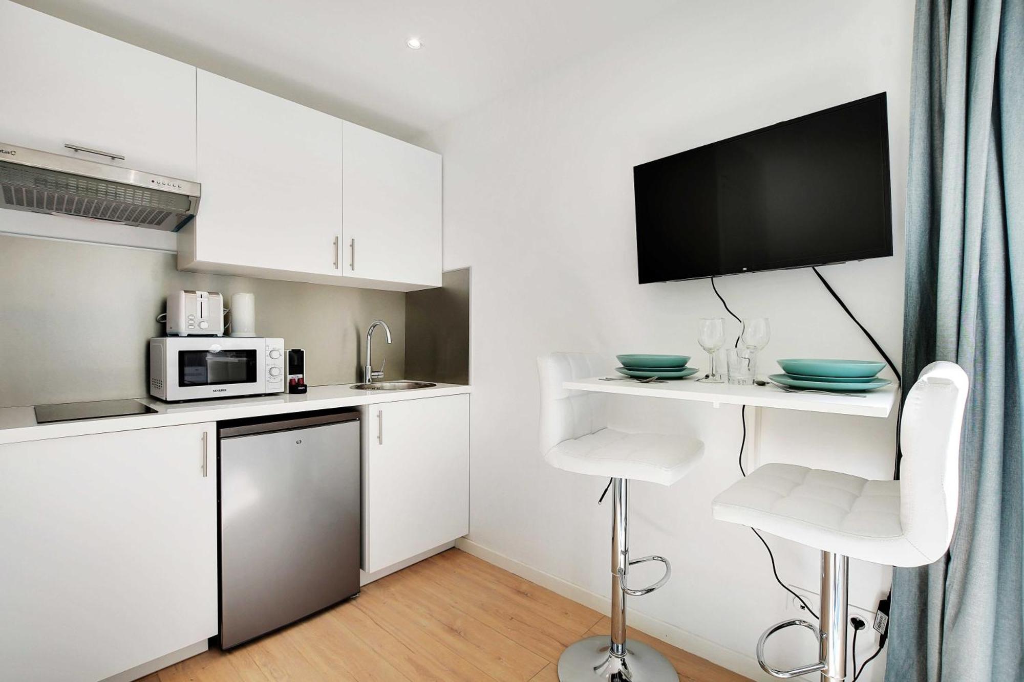 Residence A Proximite De Paris Ле-Кримлен-Бисетр Экстерьер фото